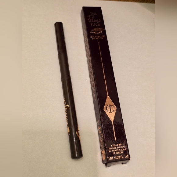Charlotte Tilbury Feline Flick Eyeliner SUPER BROWN. BNIB💥NEW💥 - Picture 4 of 5